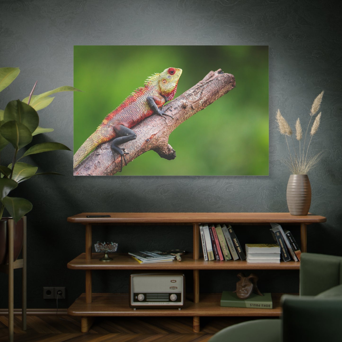 Vibrant Green Lizard Canvas Wall Art – Wildlife-Inspired Reptile Decor for Nature Enthusiasts