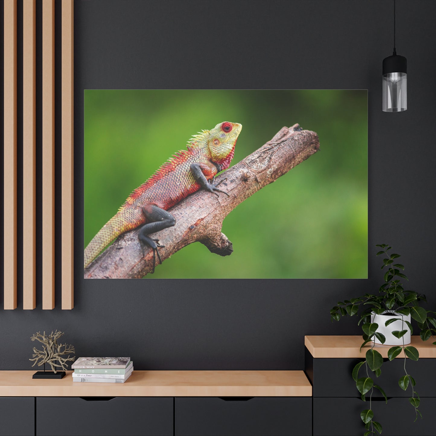 Vibrant Green Lizard Canvas Wall Art – Wildlife-Inspired Reptile Decor for Nature Enthusiasts