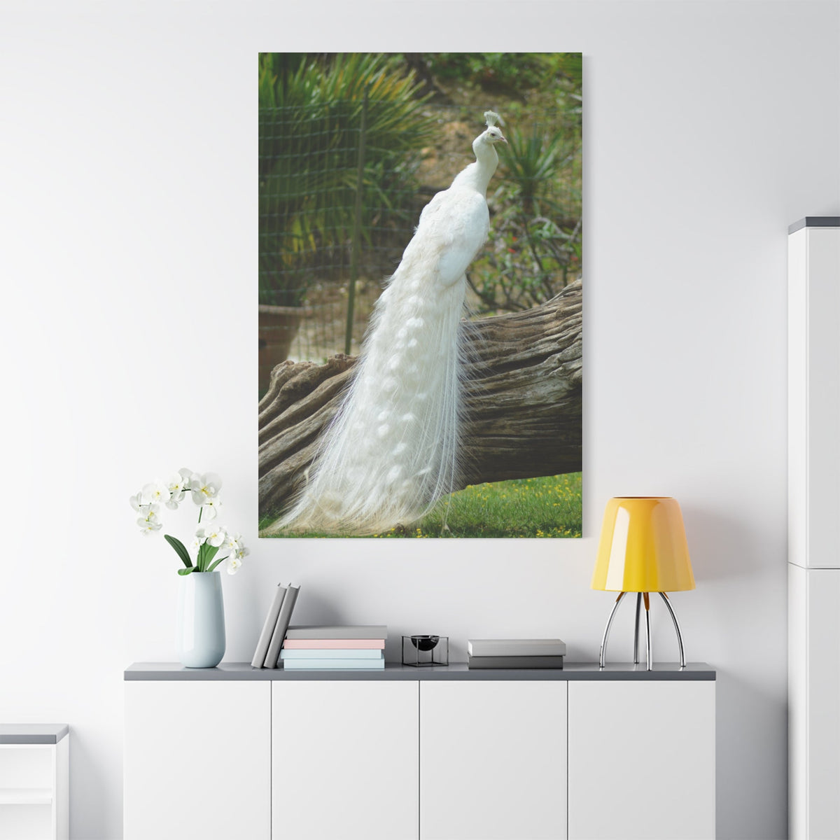 Graceful White Peacock Canvas Wall Art – Elegant Wildlife Decor for Sophisticated Spaces - ART OF ROYALS