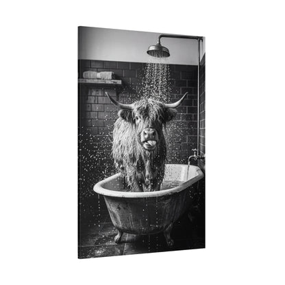 Highland Cow Shower Time – Funny Black & White Bathroom Canvas Wall Art
