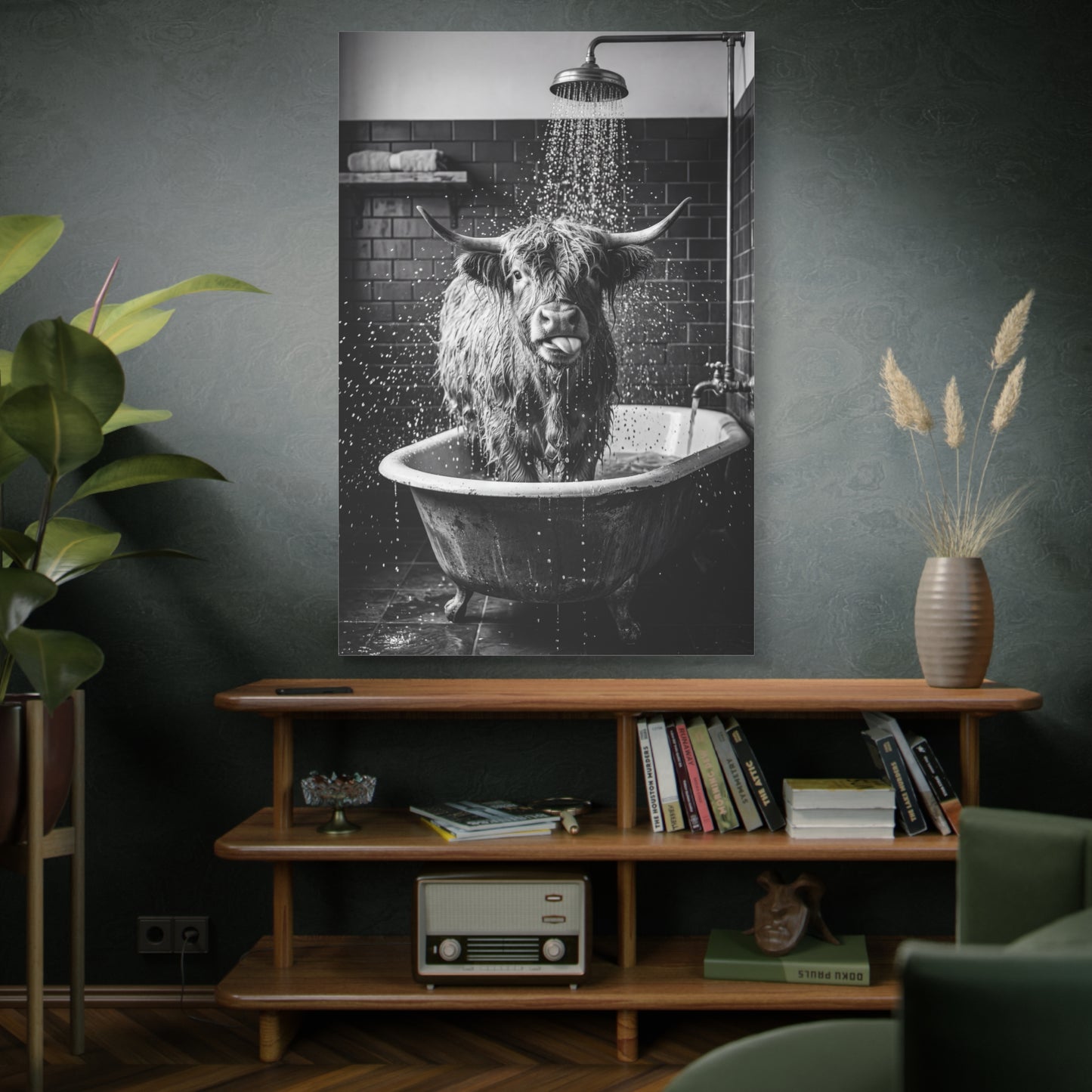 Highland Cow Shower Time – Funny Black & White Bathroom Canvas Wall Art