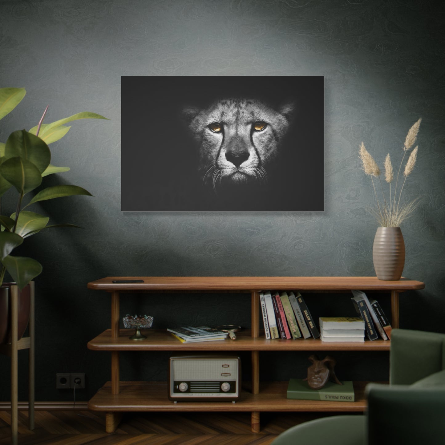 Wild Cheetah Canvas Art – Bold Safari Animal Print