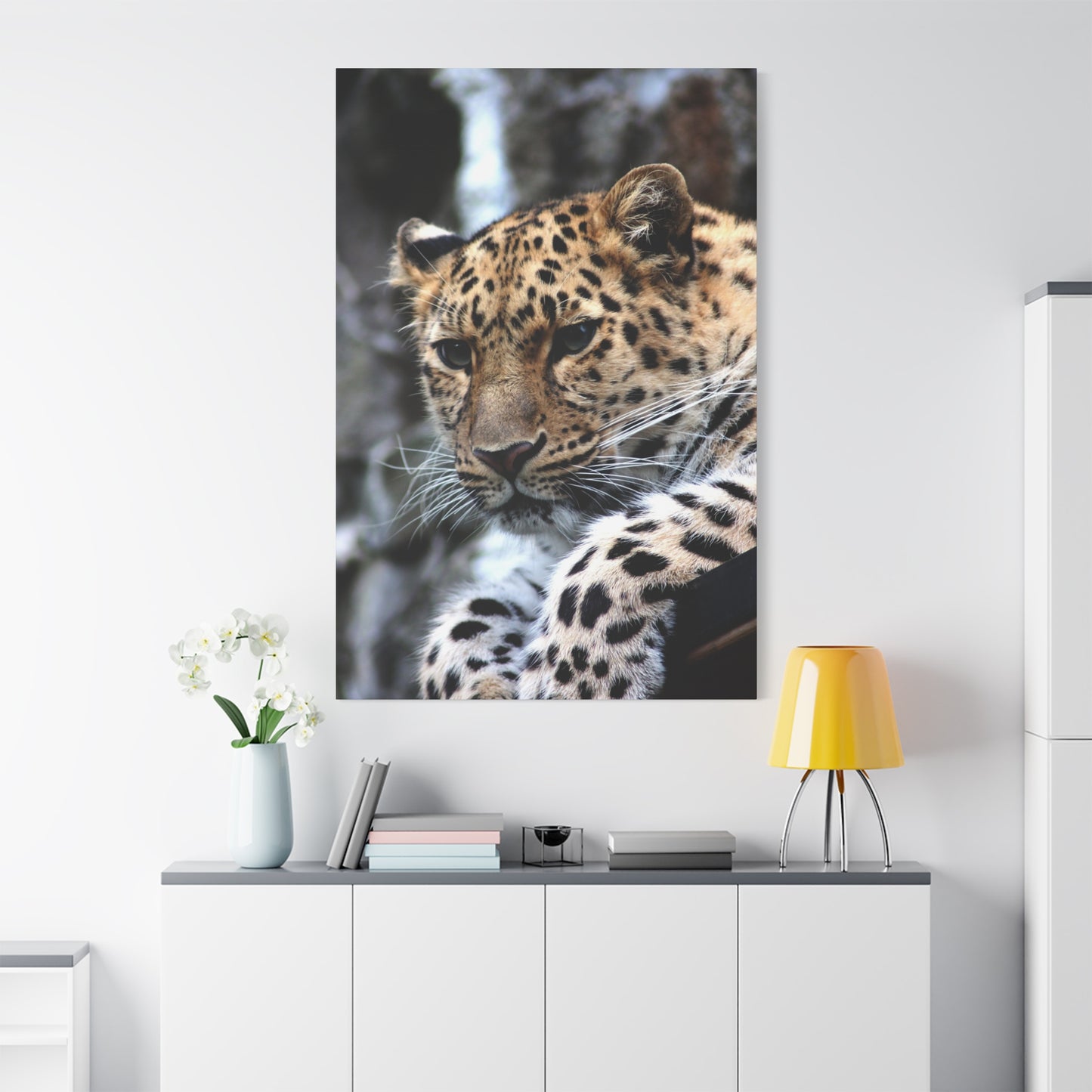 Majestic Cheetah Canvas Wall Art – A Tribute to Grace and Speed