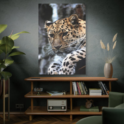 Majestic Cheetah Canvas Wall Art – A Tribute to Grace and Speed