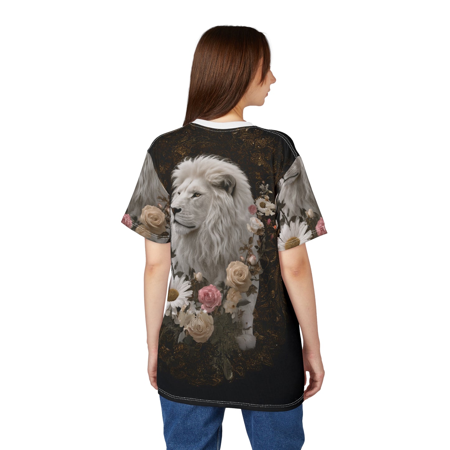 🕊️ Ivory Majesty Lion – Royal Grace T-Shirt