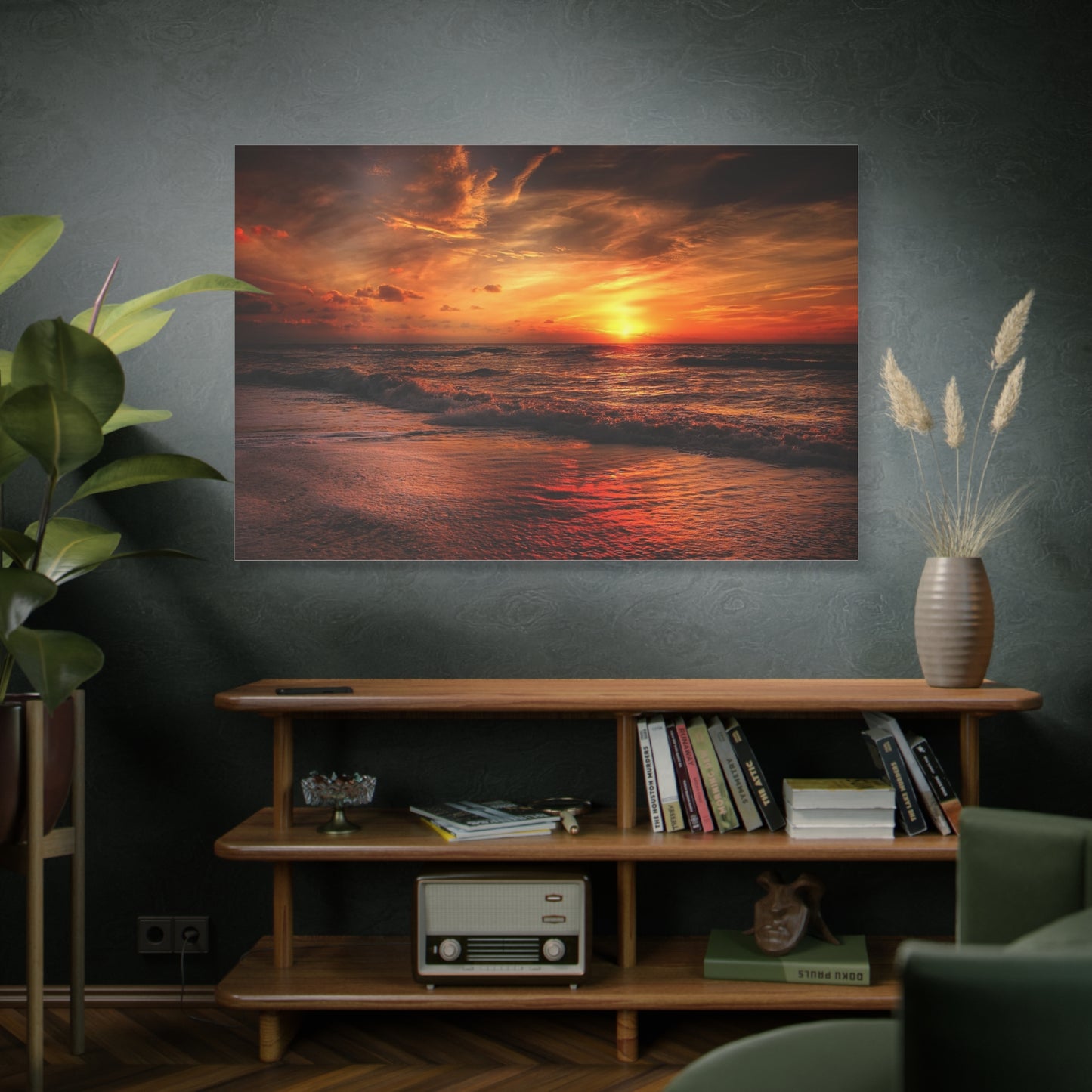 Tranquil Sunset Over Ocean Waves – Serene Beachscape