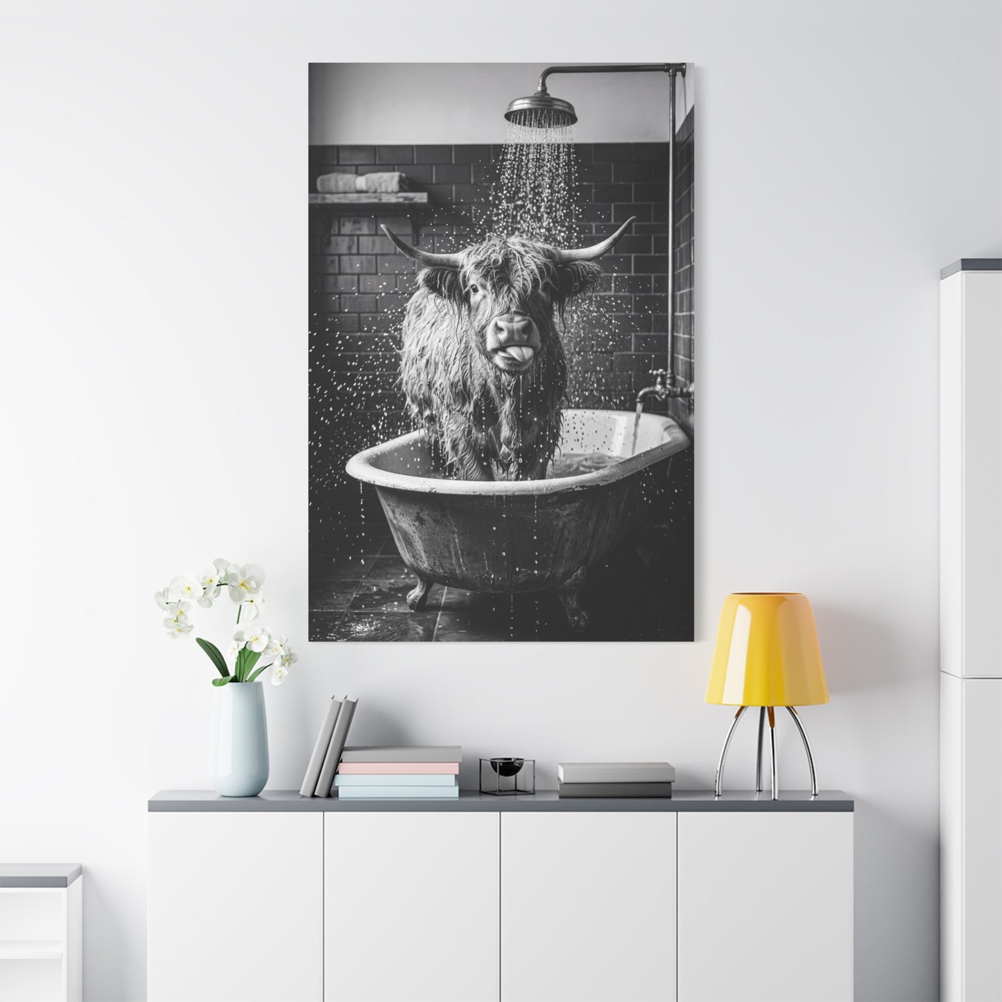 Highland Cow Shower Time – Funny Black & White Bathroom Canvas Wall Art