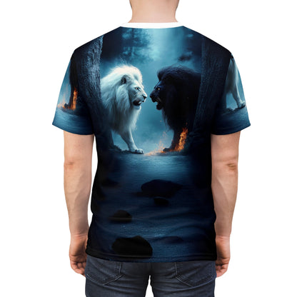 Battle of Legends – White vs. Black Lion T-Shirt - ART OF ROYALS