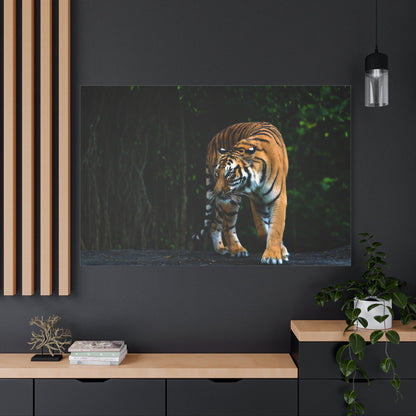 Bengal Tiger Canvas Wall Art – The Spirit of the Wild - ART OF ROYALS