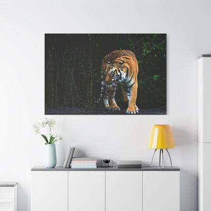 Bengal Tiger Canvas Wall Art – The Spirit of the Wild - ART OF ROYALS