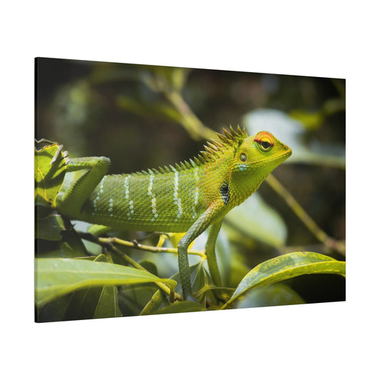 Emerald Green Lizard Canvas Wall Art – Exotic Wildlife Print for Modern Nature Decor - ART OF ROYALS