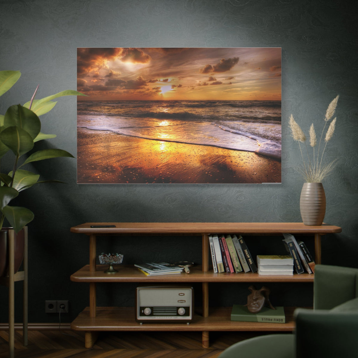 Golden Horizon – Tranquil Sunset Over the Shore - ART OF ROYALS