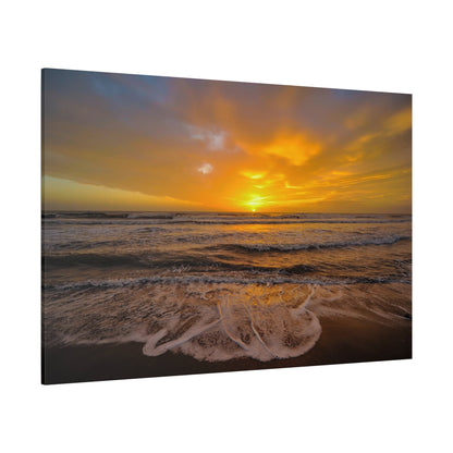 Golden Sunset Over Ocean Waves – Serene Beachscape - ART OF ROYALS