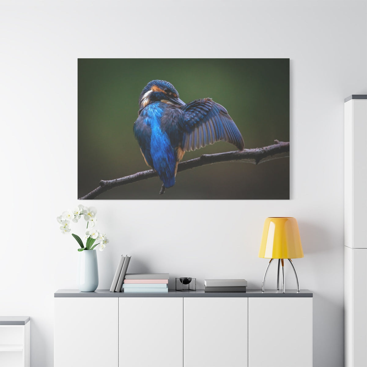 Kingfisher Portrait Canvas Wall Art – Vibrant Wildlife Charm - ART OF ROYALS