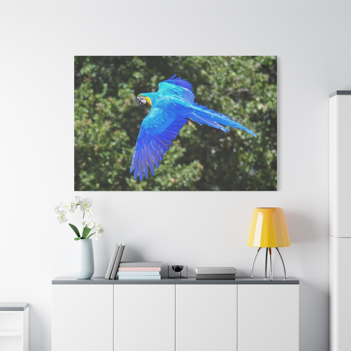 Majestic Flight: Blue Macaw Canvas Wall Art - ART OF ROYALS