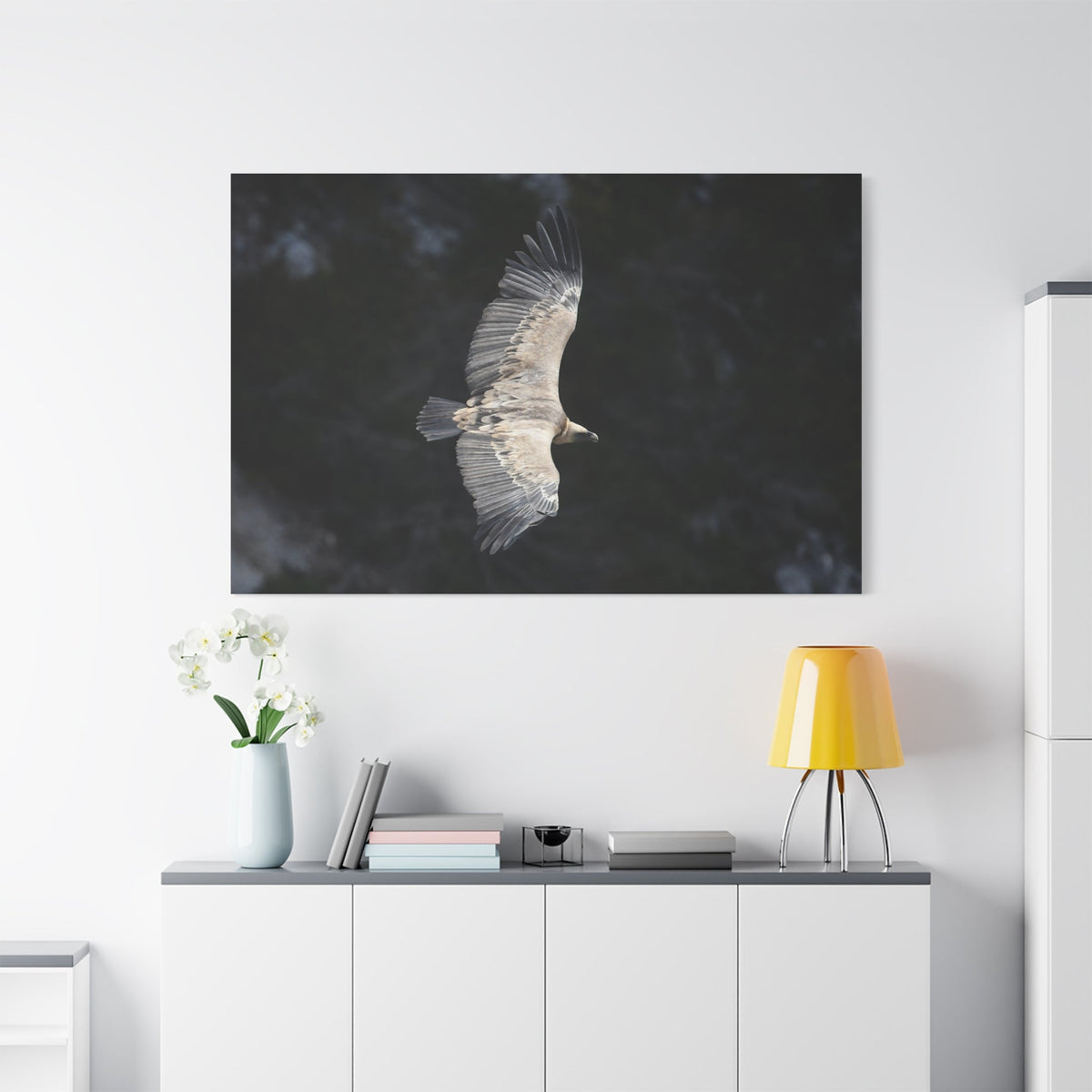 Majestic Vulture Canvas Wall Art – Luxury Birds of Prey Wildlife Canvas Print - ART OF ROYALS