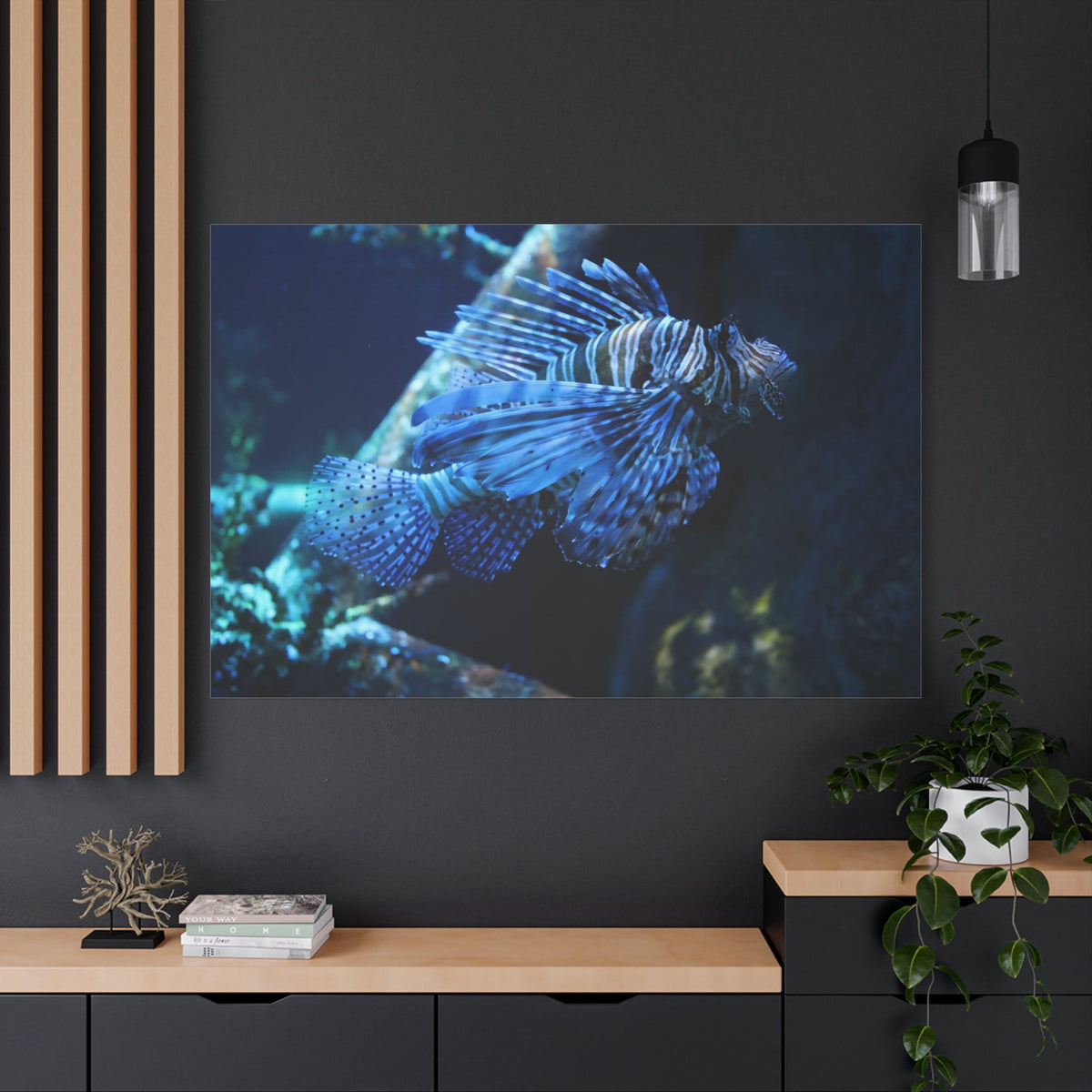 Regal Lionfish Canvas Wall Art – Stunning Underwater Design - ART OF ROYALS